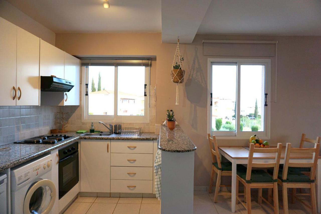 Top Seaview Apartment In Peyia Exterior foto